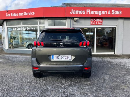 2019 Peugeot 5008 - thumbnail 5