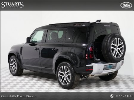 2023 Land Rover Defender - thumbnail 2