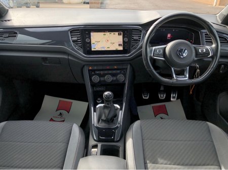 2019 Volkswagen T-Roc - thumbnail 2