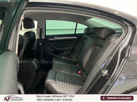 2022 Volkswagen Passat SEL 2.0TDI 150bhp 4dr DSG Auto - 221 Reg €29,995 thumbnail