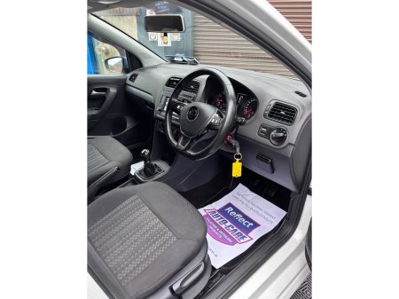 2017 Volkswagen Polo - thumbnail 10