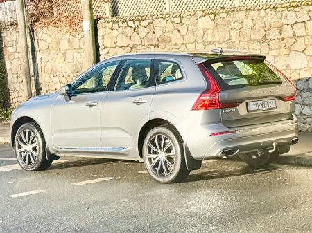 2021 Volvo XC60 B4 INSCRTPTION 5DR AUTO €33,900 thumbnail