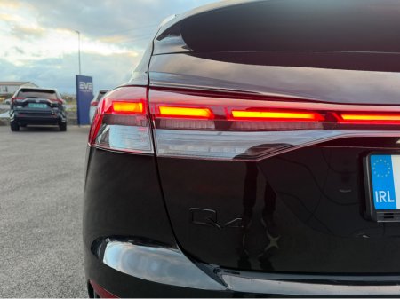 2025 Audi Q4 e-tron 82kwh long Range - S Line Black Ed - Quattro €47,940 thumbnail