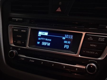 2015 Hyundai i20 - thumbnail 11