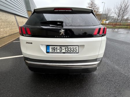 2019 Peugeot 3008 - thumbnail 8
