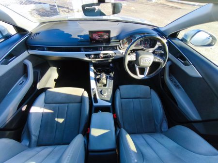 2019 Audi A4 - thumbnail 12