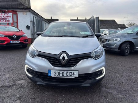 2020 Renault Captur ICONIC TCE 90BHP   PETROL 5DR €16,500 thumbnail