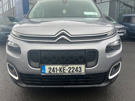 2024 Citroen Berlingo - view 2