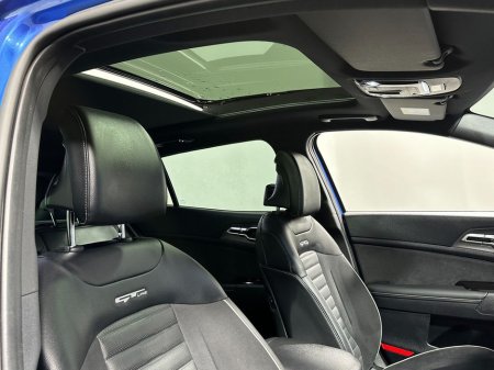 2025 Kia Sportage - thumbnail 12