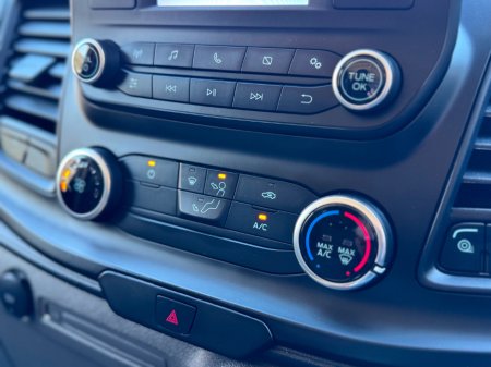 2022 Ford Transit Custom - thumbnail 24