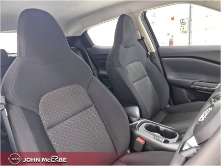 2025 Nissan Juke - thumbnail 29