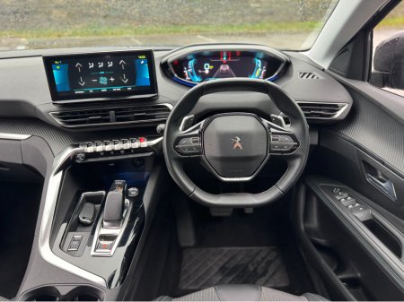 2022 Peugeot 3008 - thumbnail 6