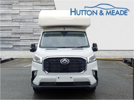 2026 Maxus Deliver 9 Luton Body with Tail Lift thumbnail