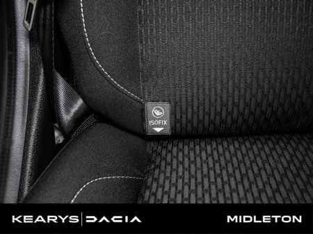 2021 Dacia Logan Signature Blue dCi 95 MY18 €13,990 thumbnail