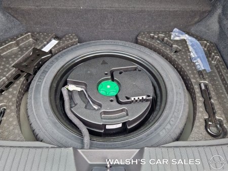 2025 Nissan Qashqai E-power SV MY24 04DR A €39,950 thumbnail