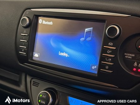 2019 Toyota Yaris HY Hybrid Y20 4DR Auto €13,900 thumbnail