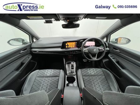 2023 Volkswagen Golf - photo 2