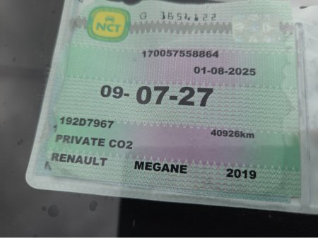 2019 Renault Megane - thumbnail 25