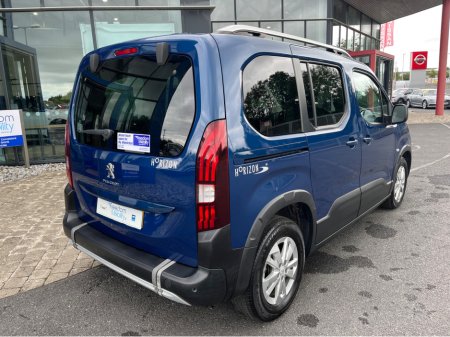 2021 Peugeot Rifter Wheelchair Accessible SWB Manual €19,995