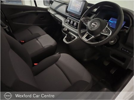 2025 Nissan Primastar 150hp SV Premium €32,798+ VAT) €32,798