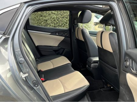 2018 Honda Civic - thumbnail 9