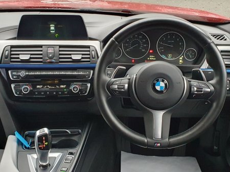 2018 BMW 3 Series - thumbnail 13