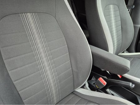 2020 Hyundai i10 - thumbnail 21