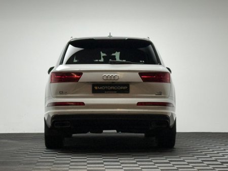2019 Audi Q7 - thumbnail 6