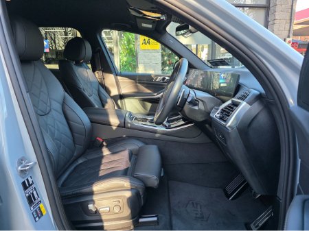 2025 BMW X5 XDRIVE50E M SPORT AUTO. ONLY 5K MILES. FINANCE ARRANGED. SIMI. AA APPROVED. €97,950 thumbnail