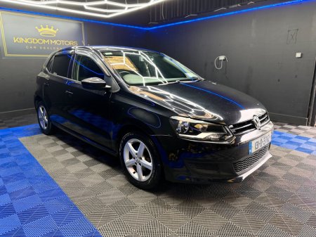 2013 Volkswagen Polo - view 2