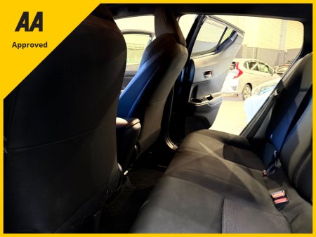 2018 Toyota C-HR - thumbnail 16