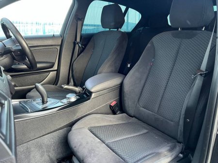 2017 BMW 1 Series - thumbnail 6