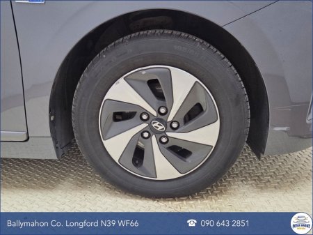 2019 Hyundai Ioniq - thumbnail 24