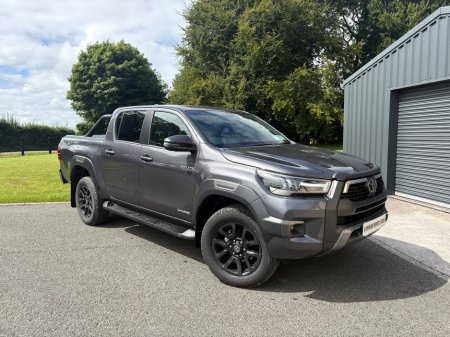 2025 Toyota Hilux  €53,500