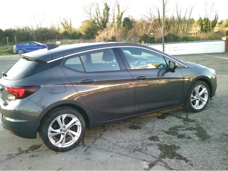 2016 Opel Astra NEW NCT 2028, SRI, €190 TAX, LOW KMS. S./HISTORY. €8,999 thumbnail