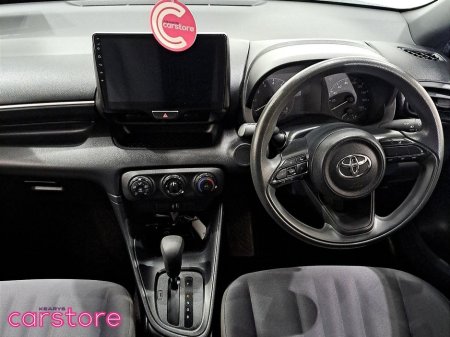 2022 Toyota Yaris - thumbnail 9