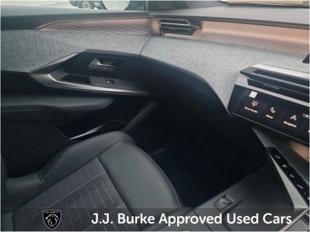 2026 Peugeot 3008  thumbnail