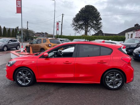 2020 Ford Focus ST-LINE 5DR 1.0T 125BHP  PETROL €17,999 thumbnail