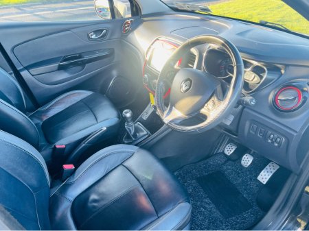 2017 Renault Captur SIGNATURE 1.5 DCI 90 20 4DR €11,950 thumbnail