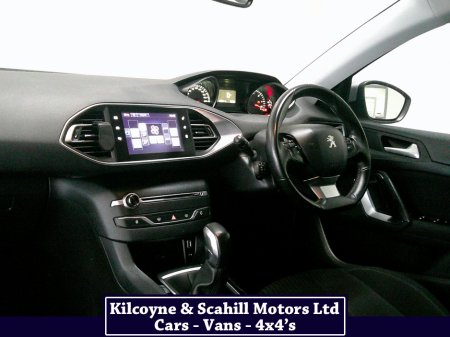 2016 Peugeot 308 ACTIVE 1.6 BLUE HDI 100 4DR thumbnail