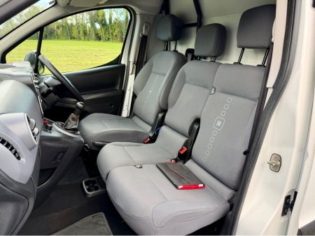 2013 Citroen Berlingo - thumbnail 18