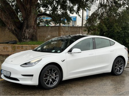 2020 Tesla Model 3 STANDARD RANGE + RWD..PANORAMIC ROOF €18,900 thumbnail