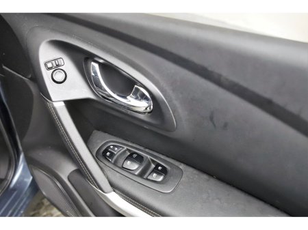 2017 Renault Kadjar 1.5 DCI SIGNATURE NAV ENERGY 6SPD *GLASS ROOF*HALF LEATHER* thumbnail