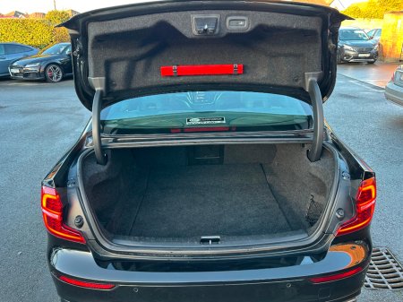 2019 Volvo S60 - thumbnail 13