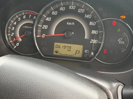 2018 Mitsubishi Mirage - thumbnail 10