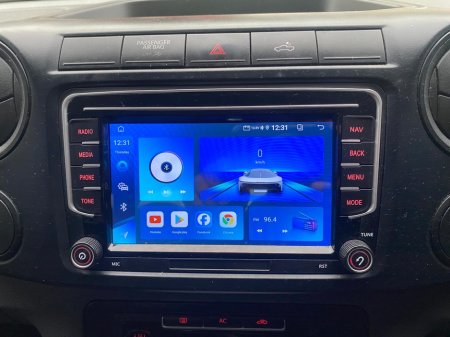 2012 Volkswagen Amarok DC TREND 163BHP 4MOTION 4DR €13,750