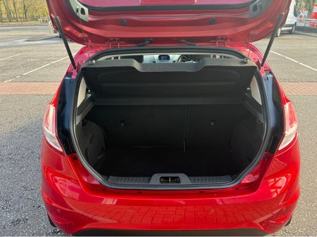 2017 Ford Fiesta - thumbnail 7