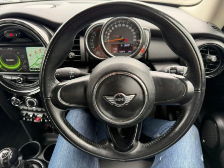 2017 MINI Hatch - thumbnail 10