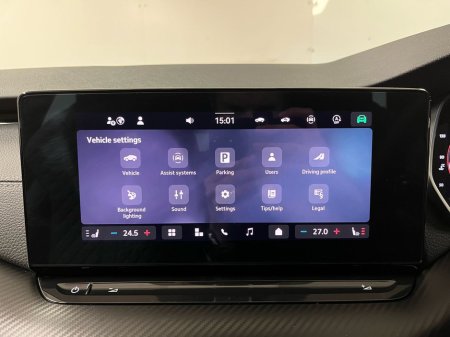 2025 Skoda Octavia Sportline Combi DSG 2.0TDI 150BHP - Reversing Camera - Climate Control - Heated Seats - Cruise Control - Keyless Start - Apple CarPlay/Android Auto €45,950 thumbnail