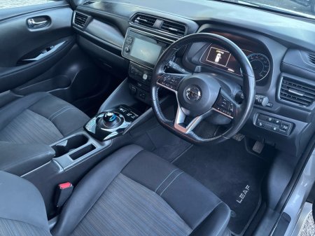 2019 Nissan Leaf 40K EV SV 40KW '18 5DR AUTO 4DR €12,950 thumbnail